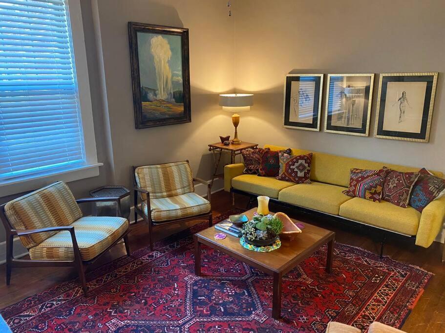 Midtown Bohemian Retreat Lägenhet Memphis Exteriör bild